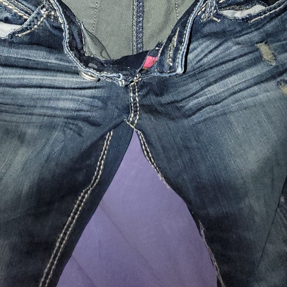 2 Pairs of Almost Famous Jeans size 11, for $21 - Picture 6 of 14